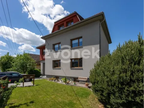 Prodej rodinného domu, Zlín, Lešenská, 284 m2
