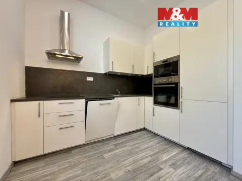 Pronájem bytu 2+kk, Ostrava - Vítkovice, Ruská, 60 m2