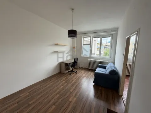 Prodej bytu 1+1, Praha - Vinohrady, Hollarovo náměstí, 43 m2