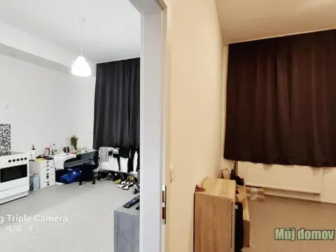 Pronájem bytu 2+kk, Praha - Kbely, Luštěnická, 48 m2