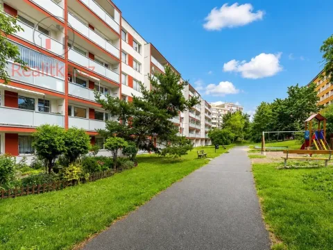 Prodej bytu 2+kk, Mělník, Bezručova, 40 m2