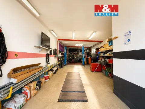 Prodej výrobních prostor, Praha, náměstí Jiřího Berana, 80 m2