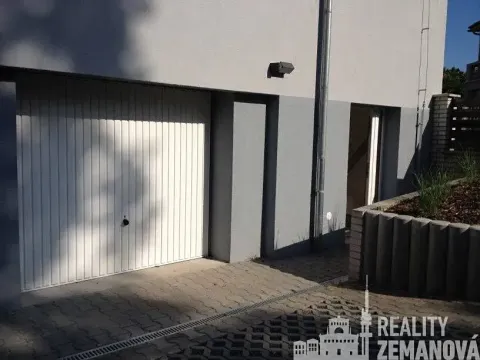 Pronájem skladu, Praha - Strašnice, Pod strašnickou vinicí, 48 m2