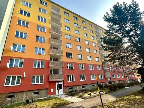 Pronájem bytu 2+1, Chomutov, Skalková, 60 m2