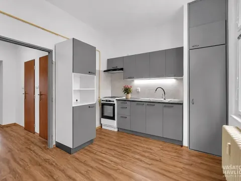 Pronájem bytu 2+1, Hradec Králové, Průmyslová, 66 m2