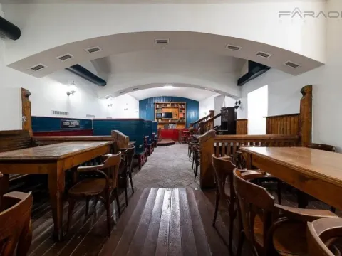 Pronájem restaurace, Praha - Vinohrady, Chorvatská, 207 m2