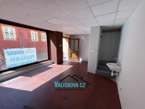 Pronájem obchodního prostoru, Kroměříž, Dobrovského, 22 m2