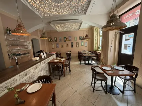 Pronájem restaurace, Praha - Vinohrady, Rumunská, 300 m2