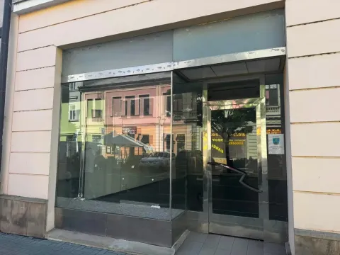 Pronájem obchodního prostoru, Šternberk, ČSA, 63 m2