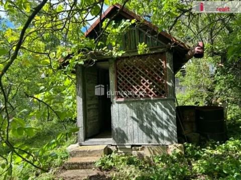 Prodej zahrady, Uherský Brod, 1035 m2