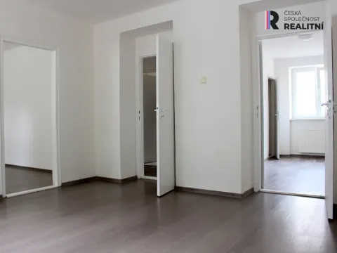 Pronájem bytu 3+1, Kynšperk nad Ohří, Zámecká, 60 m2