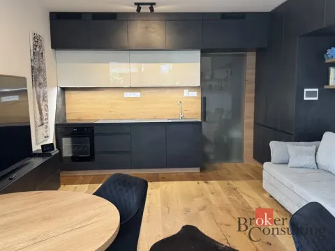 Pronájem bytu 1+kk, Praha - Strašnice, Ramonova, 38 m2