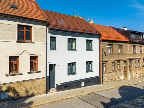 Prodej rodinného domu, Jihlava, Úprkova, 296 m2