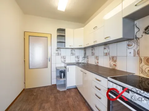 Prodej bytu 3+1, Kostelní Lhota, 75 m2
