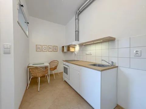 Pronájem bytu 1+1, Žatec, Hájkova, 32 m2