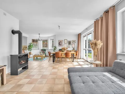 Prodej rodinného domu, Mladé Buky - Hertvíkovice, 139 m2