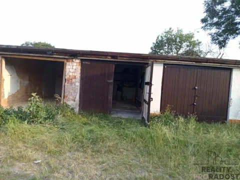 Prodej garáže, Praha, Novobohdalecká, 18 m2