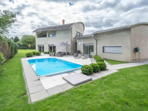 Prodej rodinného domu, Neratovice, Seifertova, 274 m2