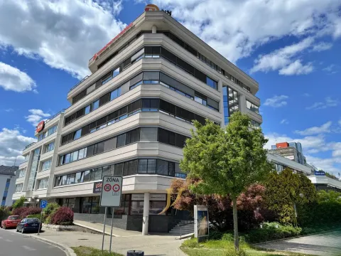 Pronájem kanceláře, Olomouc, Fibichova, 81 m2