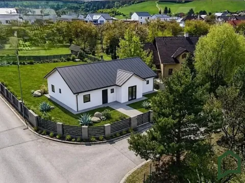 Prodej domu na klíč, Lysice, 93 m2