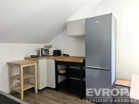 Pronájem bytu 3+1, Strážné, 70 m2