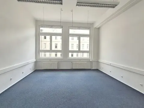 Pronájem kanceláře, Praha - Nové Město, Politických vězňů, 35 m2