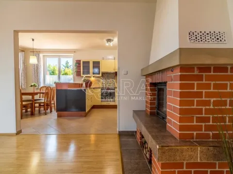 Prodej bytu 3+kk, Dolní Břežany, 135 m2