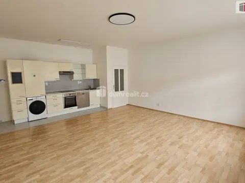 Pronájem bytu 2+1, Praha - Vinohrady, Italská, 85 m2