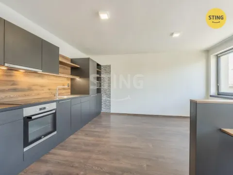 Prodej bytu 2+kk, Žďár nad Sázavou, Nádražní, 49 m2