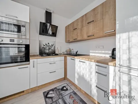 Pronájem bytu 3+kk, Dvůr Králové nad Labem, 5. května, 66 m2