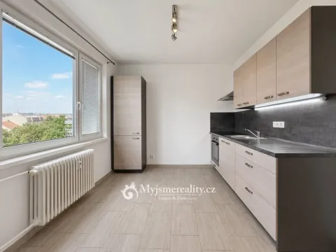 Prodej bytu 2+1, Znojmo, Přímětická, 47 m2