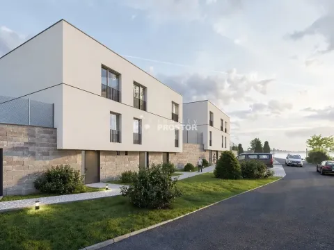 Prodej pozemku pro bydlení, Hluboká nad Vltavou, Zahradní, 2244 m2