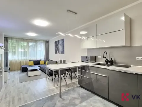 Pronájem bytu 2+kk, Praha - Vokovice, Lužná, 70 m2