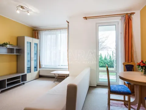 Pronájem bytu 1+kk, Praha - Hlubočepy, Werichova, 28 m2