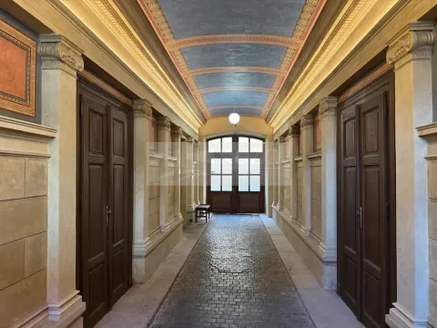 Pronájem bytu 2+kk, Praha - Nové Město, Senovážné náměstí, 83 m2