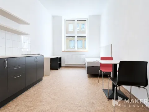 Pronájem bytu 1+kk, Praha - Smíchov, Křížová, 22 m2