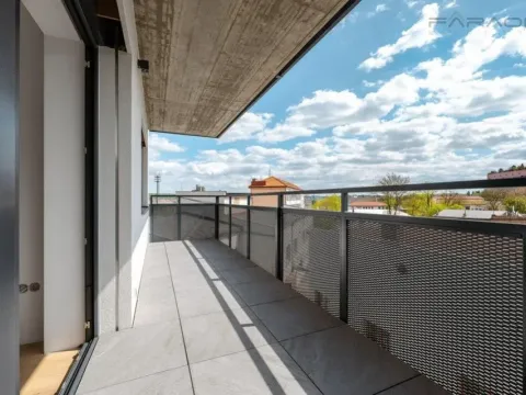 Prodej bytu 3+kk, Praha - Žižkov, Spojovací, 87 m2