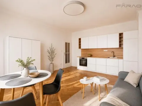 Pronájem bytu 3+kk, Praha - Karlín, Sokolovská, 110 m2