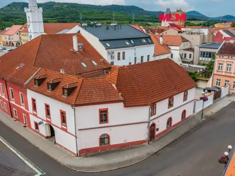 Prodej rodinného domu, Kadaň, Boženy Němcové, 500 m2