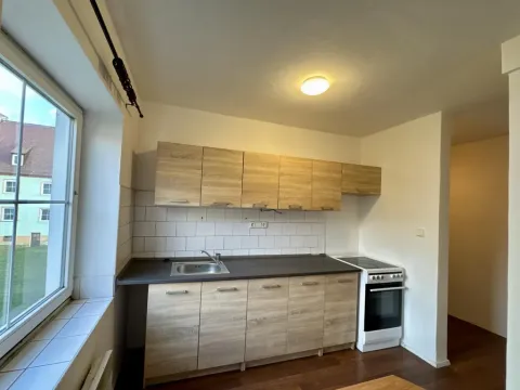 Pronájem bytu 2+kk, Děčín - Děčín VII-Chrochvice, K. Světlé, 47 m2