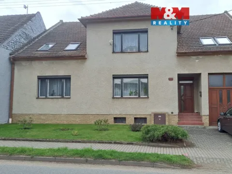 Prodej rodinného domu, Velká nad Veličkou, 240 m2