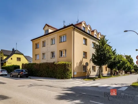 Prodej bytu 2+1, Třeboň - Třeboň II, Táboritská, 68 m2