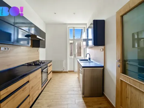 Prodej bytu 2+1, Český Těšín, Božkova, 68 m2