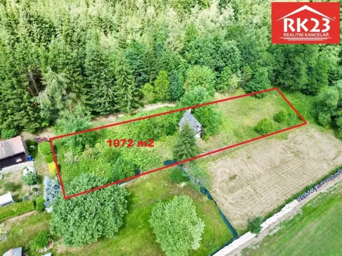 Prodej zahrady, Valy, 1072 m2