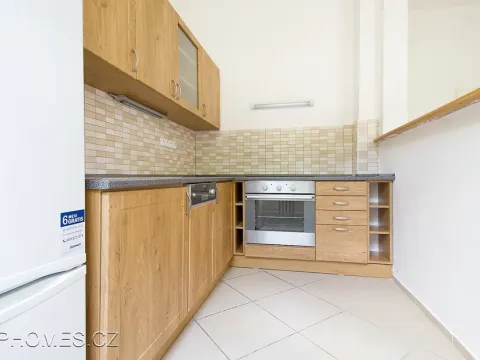 Pronájem bytu 2+1, Praha - Vršovice, Tolstého, 90 m2