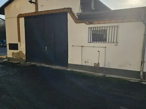 Pronájem skladu, Ústí nad Labem, Jateční, 130 m2