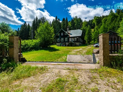 Prodej chalupy, Stříbrná, 460 m2