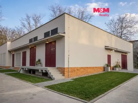 Pronájem skladu, Pardubice - Zelené Předměstí, nábřeží Závodu míru, 100 m2