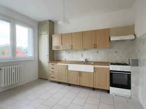 Prodej bytu 3+1, Česká Lípa, Bratří Čapků, 67 m2