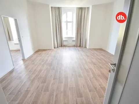 Pronájem bytu 3+kk, Karlovy Vary, Táborská, 80 m2
